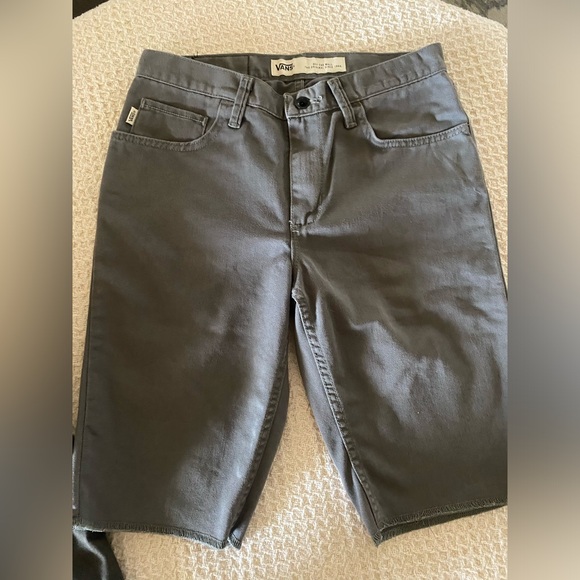 Men’s shorts - Picture 1 of 3